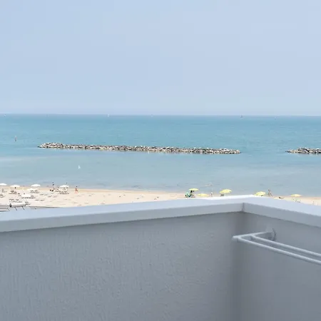 Croce Di Malta E Mexico 3* Cesenatico