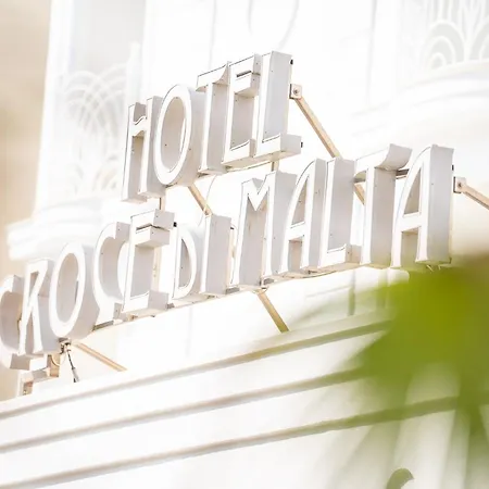 Croce Di Malta E Mexico 3*