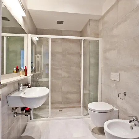 Croce Di Malta E Mexico Hotel 3*