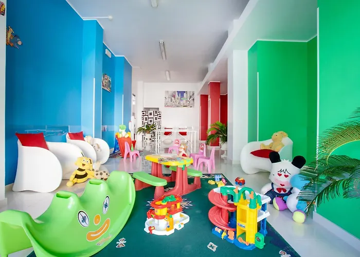 Отель Croce Di Malta E Mexico Чезенатико