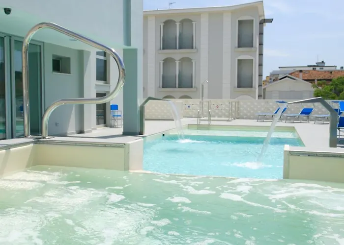 Croce Di Malta E Mexico 3* צ'סנטיקו