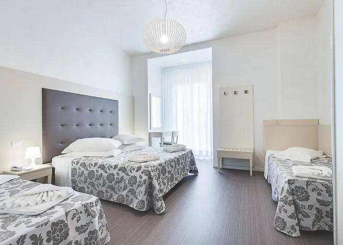 Croce Di Malta E Mexico Hotel 3*